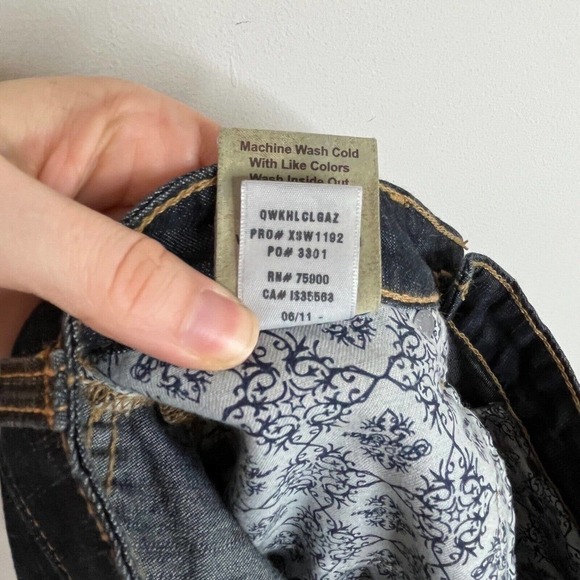 Big Star Women's Jeans Size 27 Long Flare Leg Dark Wash Mid Rise Blue Denim - Picture 8 of 8